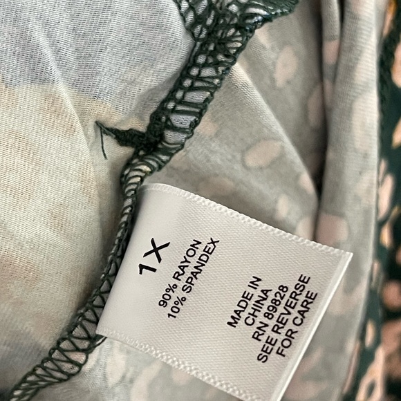 LOGO by Lori Goldstein Blue and Brown Floral Blouse - Picture 7 of 7